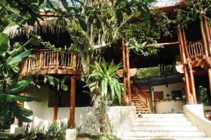 Playa-Nicuesa-treehouse-main-lodge-300x199.jpg?width=300
