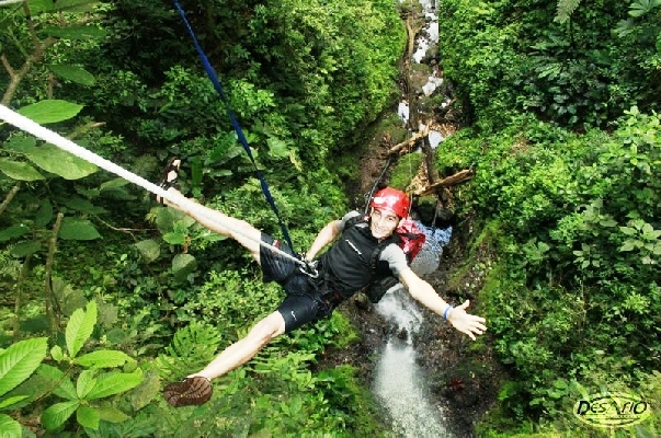 Canyoneering in Arenal Costa Rica