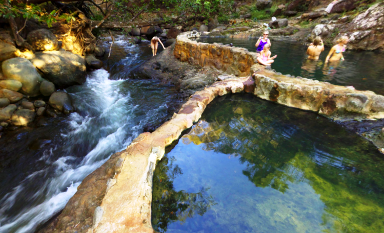 Hot springs Hacienda Guachipelin