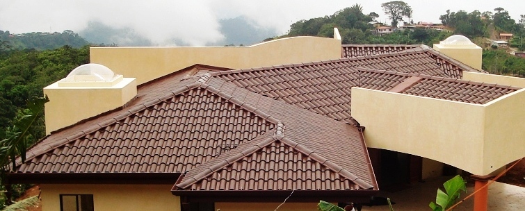 Home building Atenas Costa Rica eco-roof