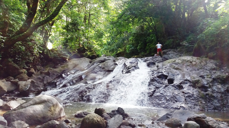 Waterfalls in Desmonte by Atenas Costa Rica