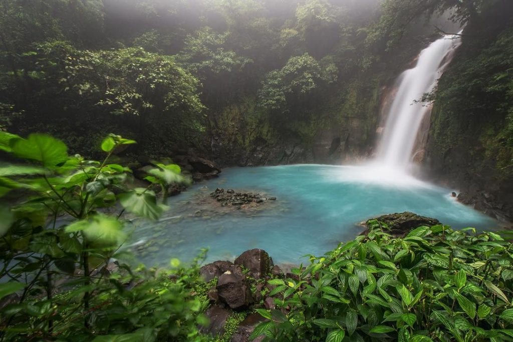 Rio Celeste Waterfall, photo credit @riocelestehideaway.