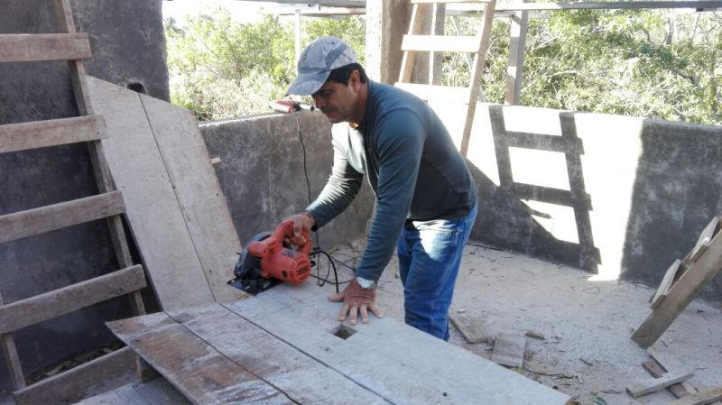 Rolando Perez Gonzalez, master builder in Atenas Costa Rica