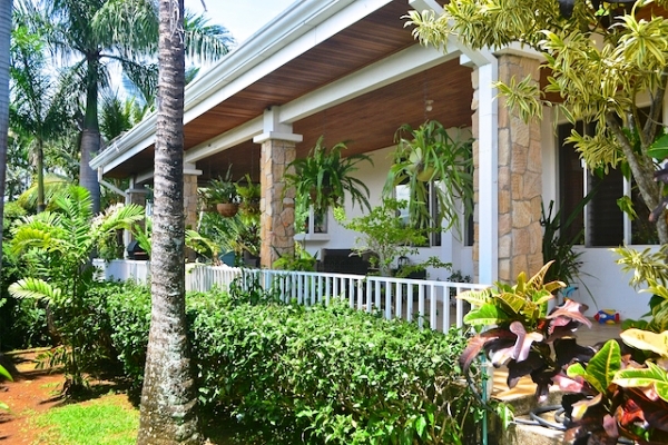 Buy real estate in Atenas Costa Rica