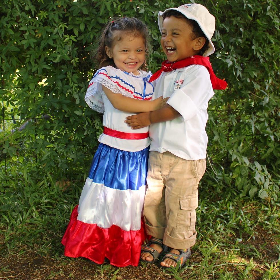 Costa Rican children in typical costumes ready to celebrate, photo credit @victormanuel01ve
