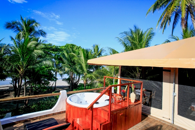 Glamping Junior Suite at Hotel Tropico Latino