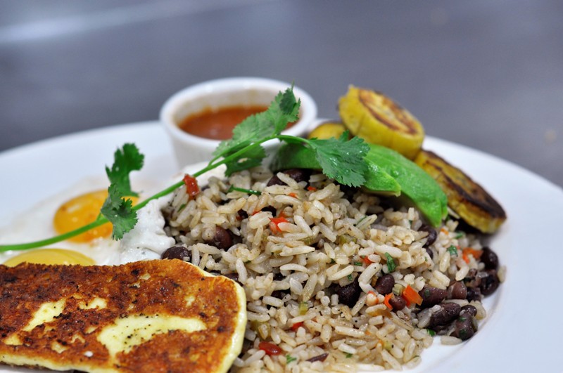Pranamar Villas restaurant breakfast