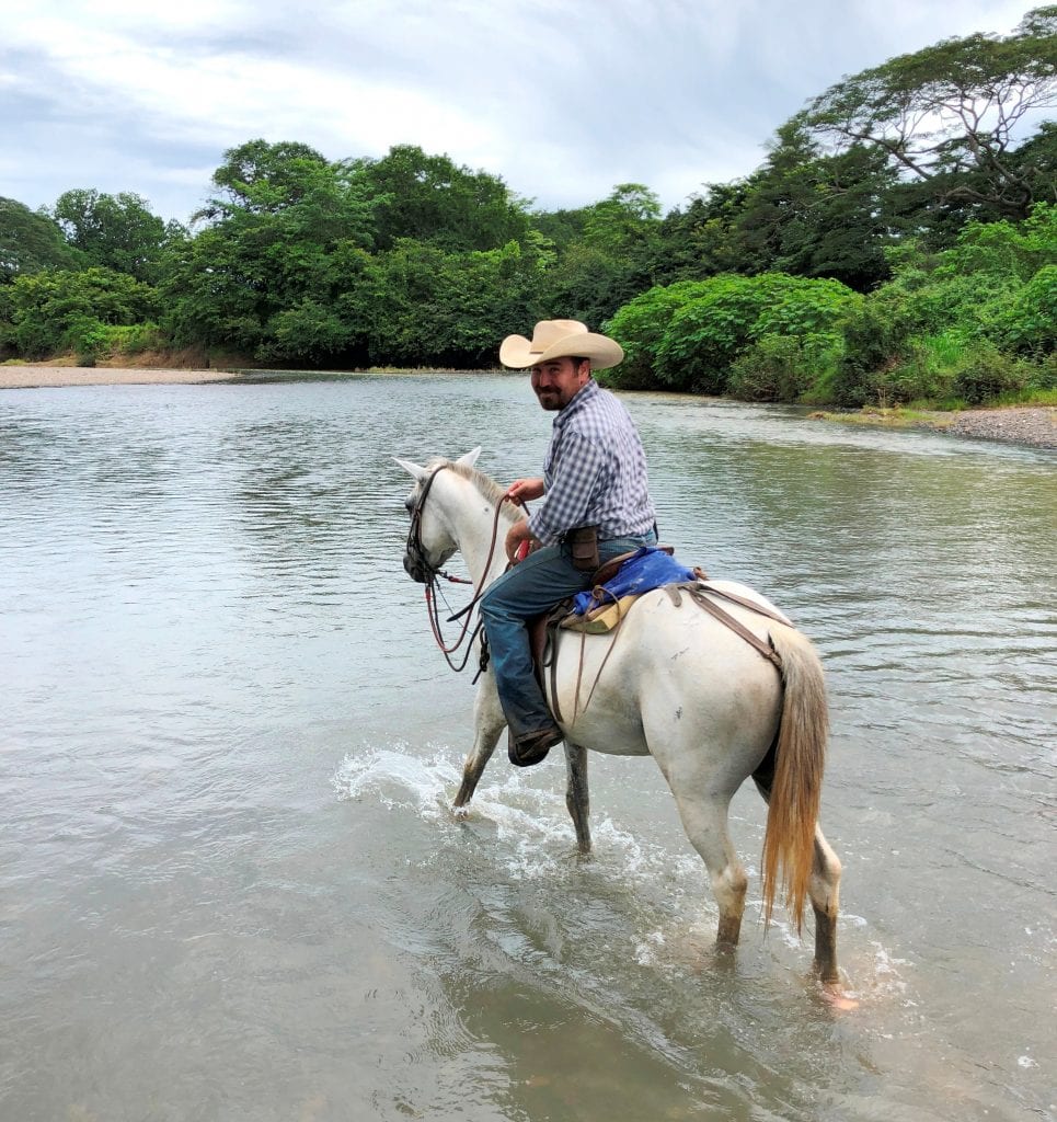 Hacienda Ario tour